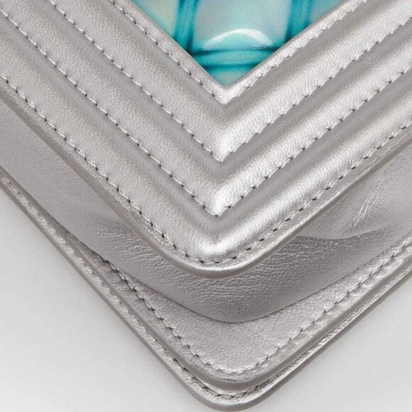 Chanel Silver/Blue Quilted PVC and Iridescent Calfskin Leather Small Boy Bag - Picture 4 of 9